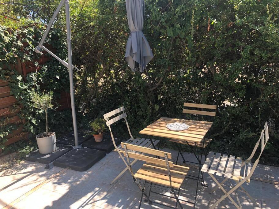 Grand Studio Veranda Et Terrasse Carqueiranne Buitenkant foto